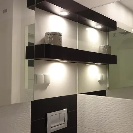 Apartament Nr 10 *